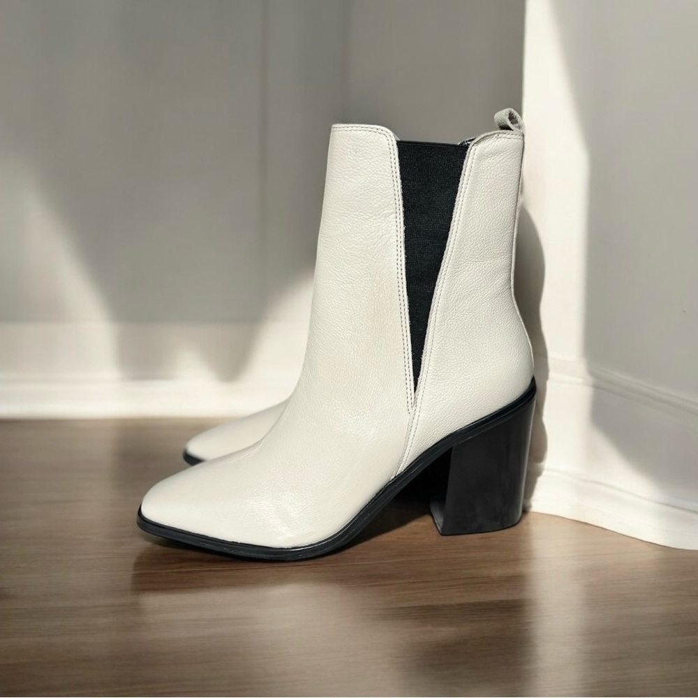🌻NEW with box Marc Fisher LTD Kristie Ivory Leather Ankle Boots Bootie Size 9